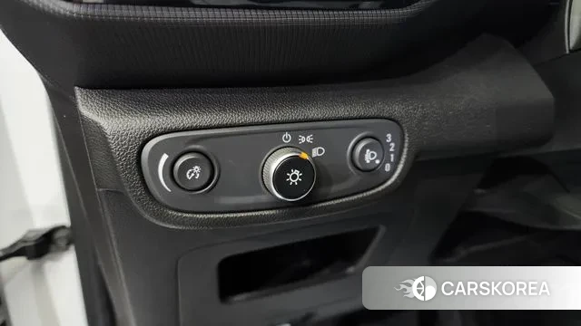 Chevrolet (GM Daewoo) Trailblazer 2020 Белый из Кореи, фото 6