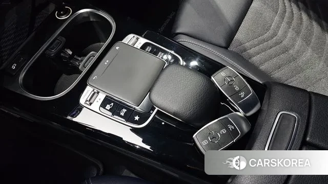 Mercedes-Benz A-Class W177 2020 Белый из Кореи, фото 6