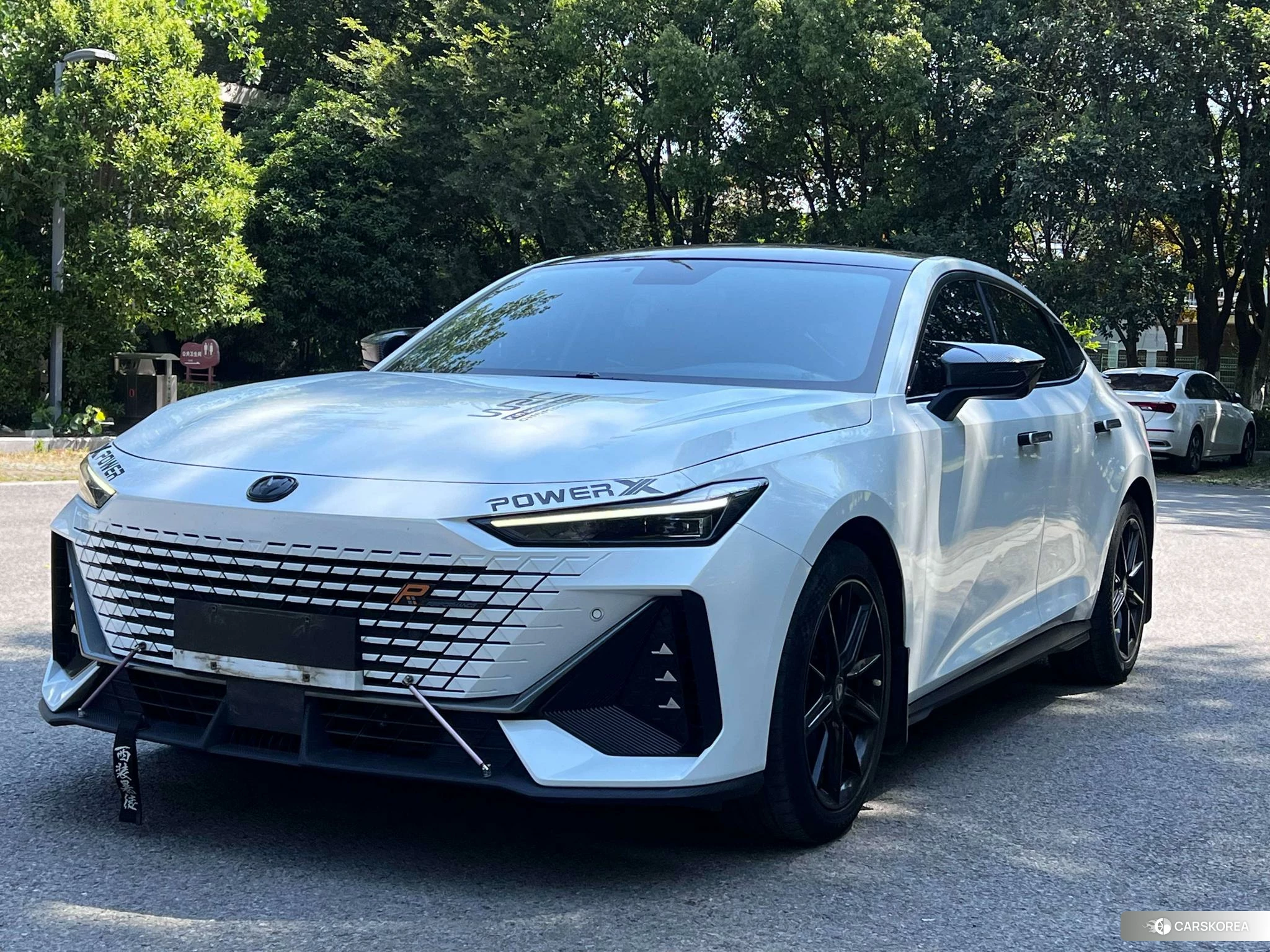 Chang'an UNI-V 2022 Белый из Китая, фото 6