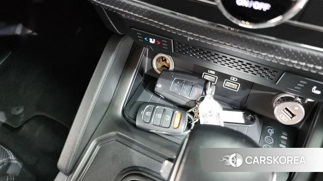 Ssangyong The New Rexton Sports Cannes 2023 Темно-зеленый из Кореи, фото 6