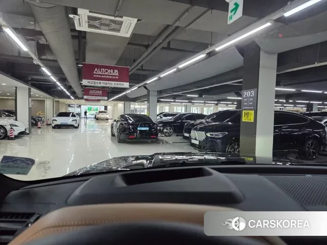 Land Rover Defender (L663) 2025 Черный из Кореи, фото 6