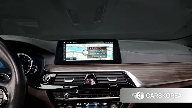 BMW 5 Series (G30) 2018 Синий из Кореи, фото 6