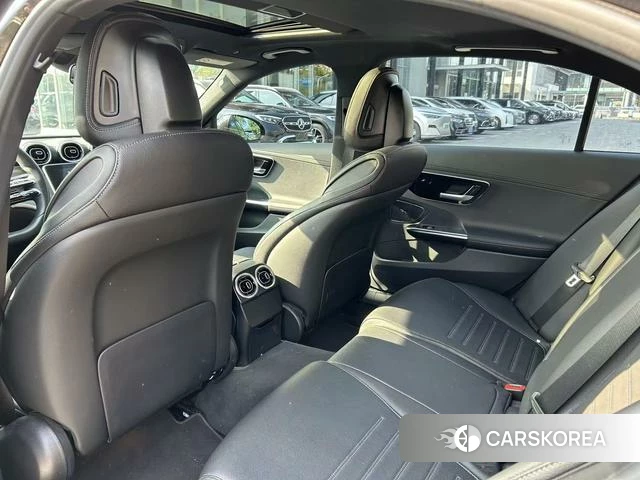 Mercedes-Benz Class C id 4198905 из Китая 6
