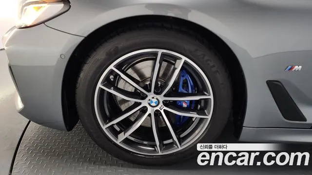 BMW 5 Series (G30) id 2676477 из Кореи 6