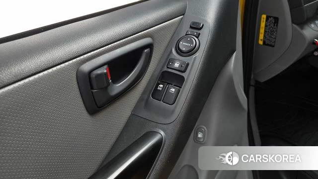 Hyundai The New Grand Starex 2018 Желтый из Кореи, фото 6