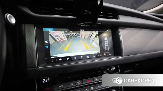 Jaguar XF (X260) 2019 Белый из Кореи, фото 6