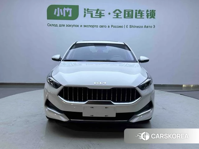 Kia K3 2022 Белый из Китая, фото 6