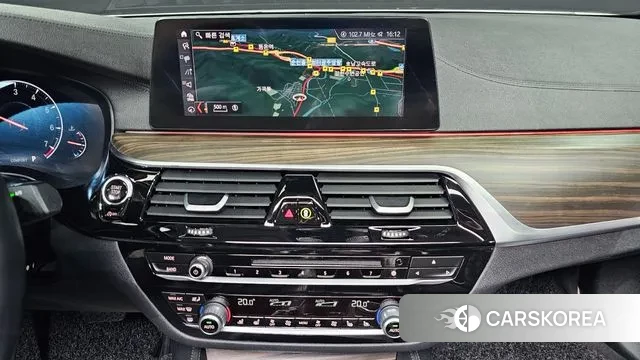 BMW 5 Series (G30) 2019 Белый из Кореи, фото 6