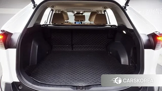 Toyota RAV4 5th Generation 2024 Белый из Кореи, фото 6