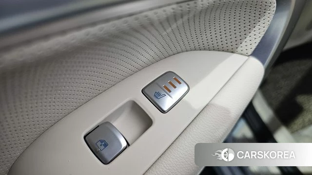 Genesis The New G70 2021 Светло-серебряный цвет из Кореи, фото 6