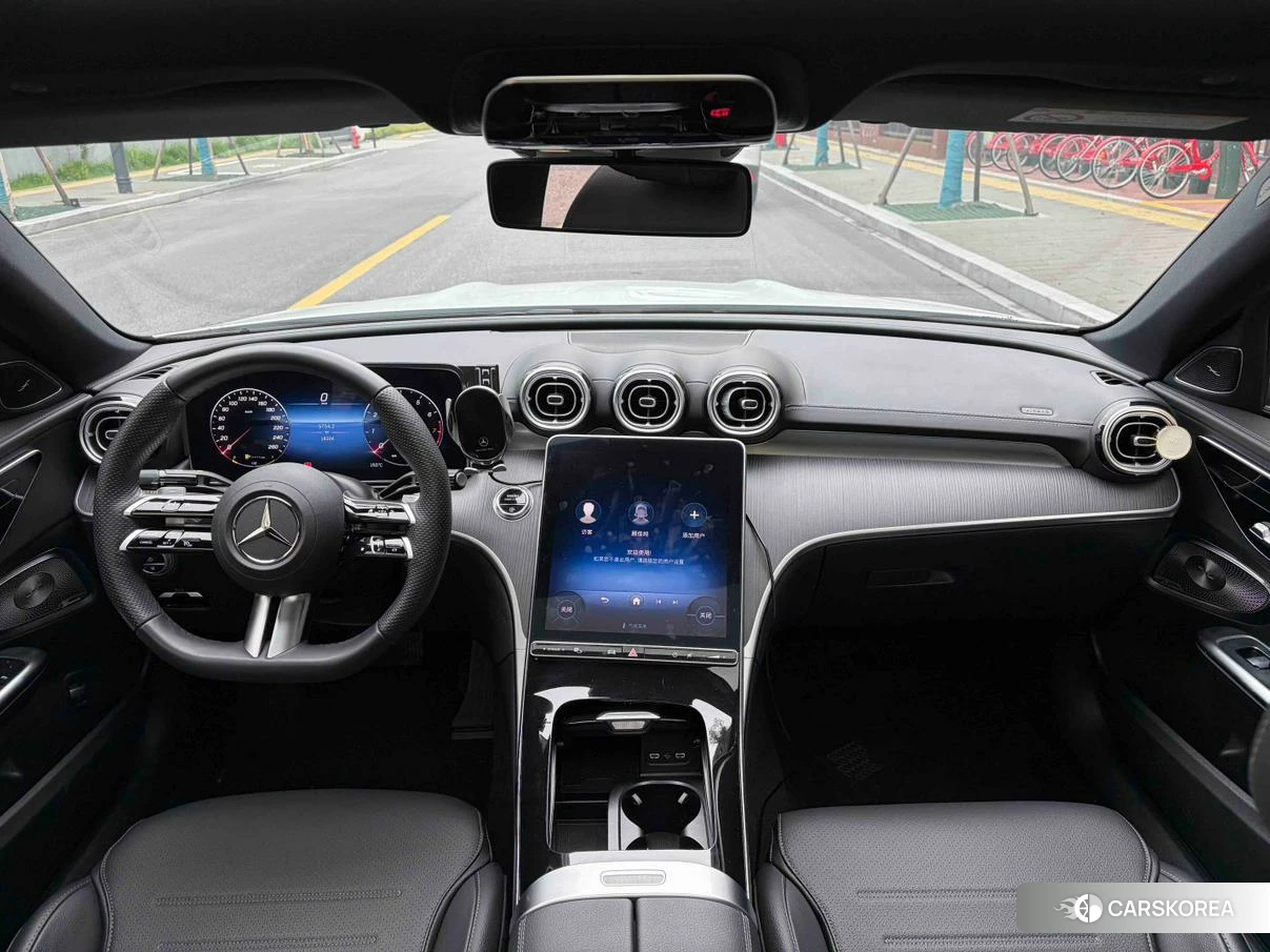 Mercedes-Benz Class C 2023 Белый из Китая, фото 6