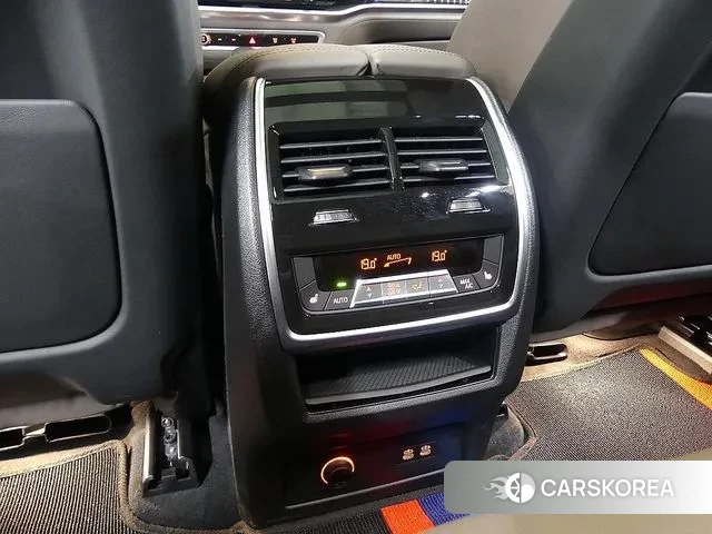 BMW X5M (G05) 2024 Белый из Кореи, фото 6