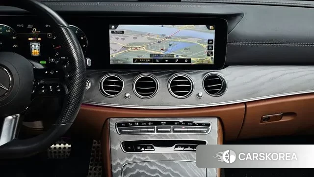 Mercedes-Benz E-Class W213 2021 Белый из Кореи, фото 6