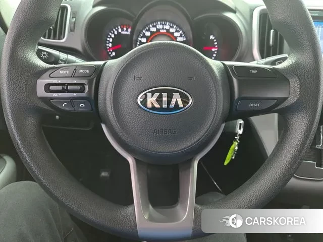 Kia The New Ray 2019 Светло-серебряный цвет из Кореи, фото 6