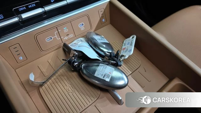 Hyundai Santa Fe (MX5) 2024 Белый из Кореи, фото 6