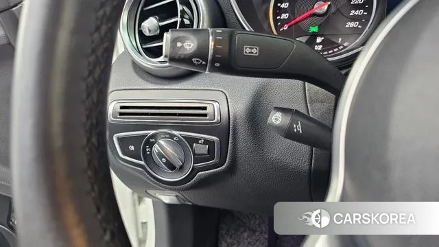 Mercedes-Benz C-Class W205 2019 Белый из Кореи, фото 6