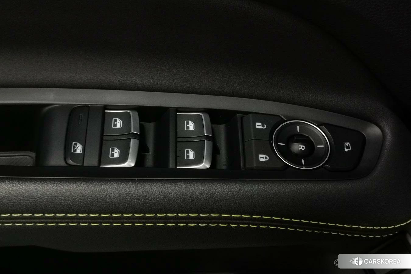 Ford Lingrui PHEV 2024 Темно-серый из Китая, фото 6