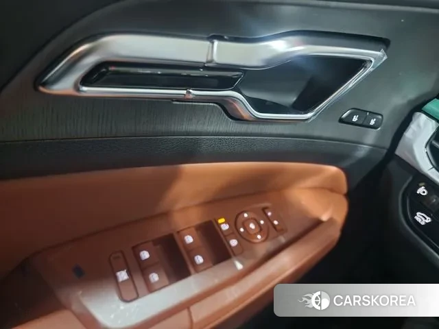 Kia The New Sportage 5th Generation 2025 Серебристо-серый из Кореи, фото 6