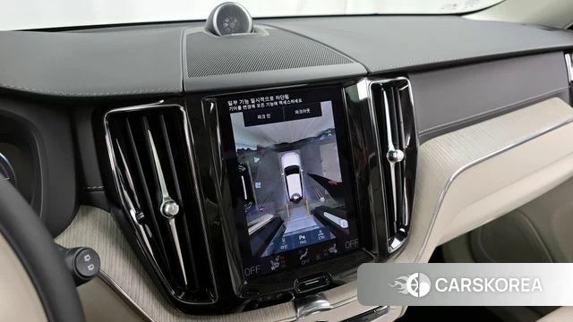 Volvo XC60 second Generation 2021 Белый из Кореи, фото 6