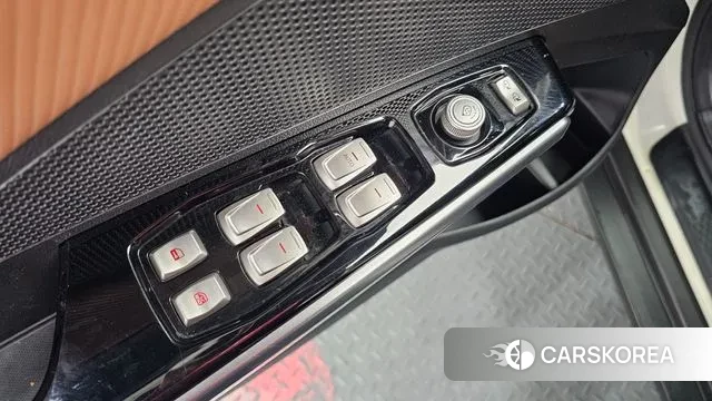 Ssangyong Tivoli Armor 2019 Белый из Кореи, фото 6