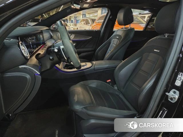 Mercedes-Benz E-Class W213 2023 Черный из Кореи, фото 6