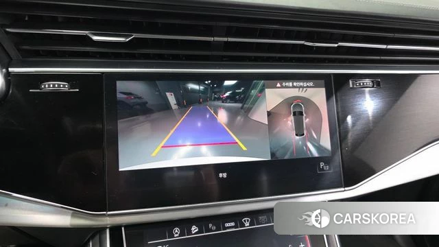 Audi Q8 (4M) 2022 Белый из Кореи, фото 6