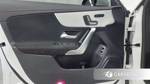 Mercedes-Benz CLA-Class C118 2023 Белый из Кореи, фото 6