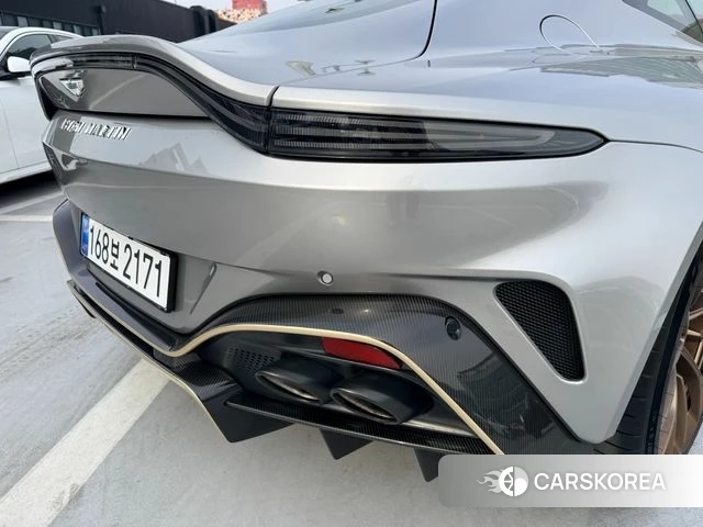Aston Martin Vantage 2nd Generation 2025 Серебристо-серый из Кореи, фото 6