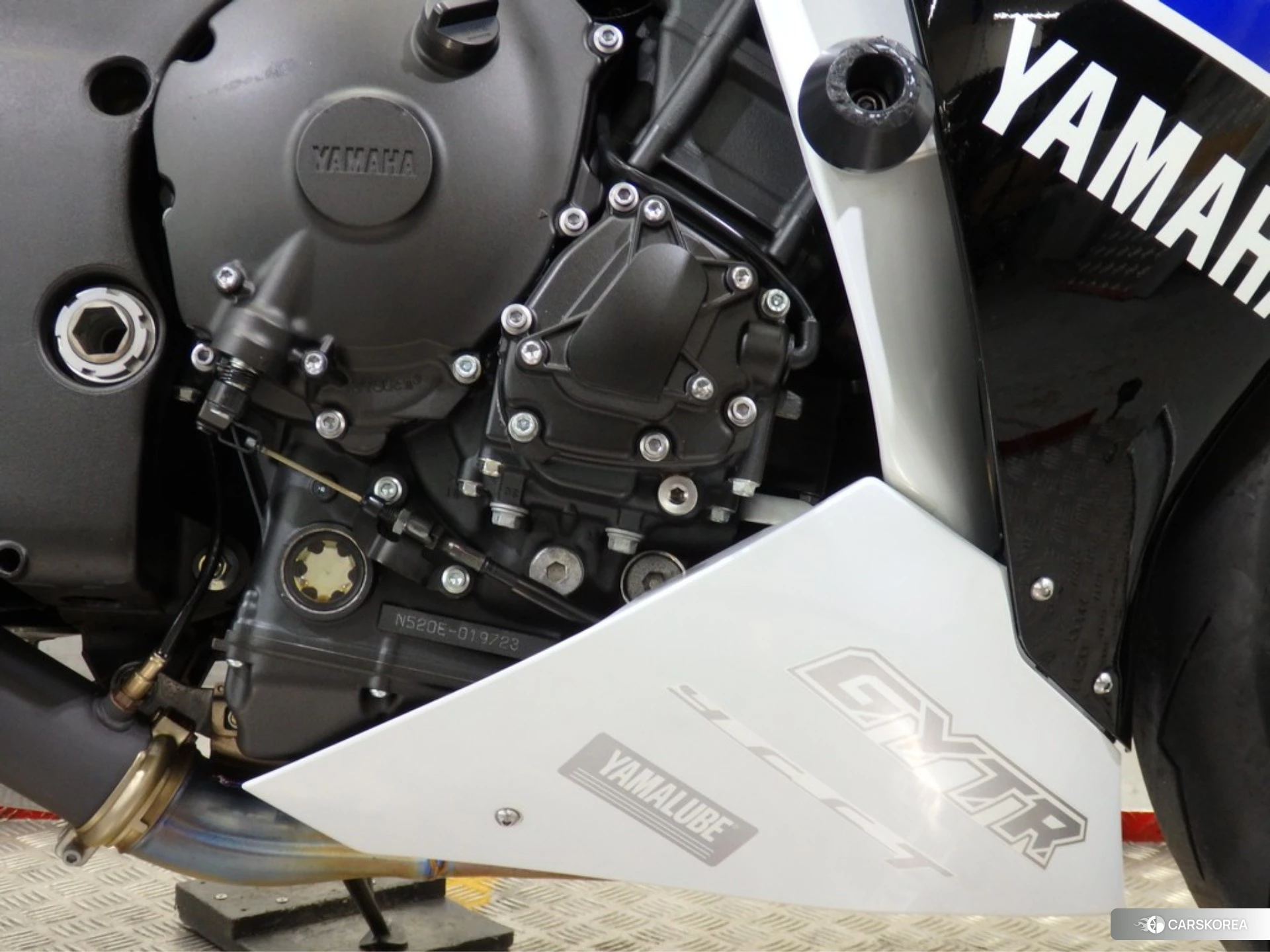 Yamaha YZF-R1 id 3946325 из Японии 6