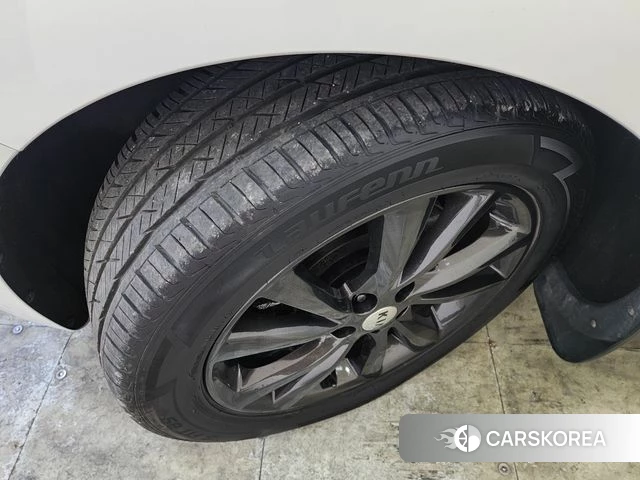 Kia The New Carnival 2018 Белый из Кореи, фото 6