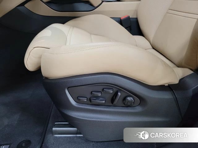 Porsche Cayenne (PO536) 2025 Черный из Кореи, фото 6