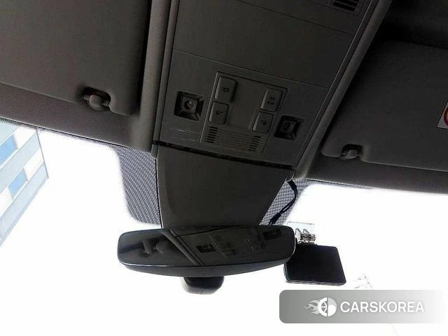 Volkswagen Tiguan second Generation 2022 Белый из Кореи, фото 6