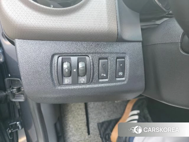 Renault Korea (Samsung) Clio 2018 Серый из Кореи, фото 6