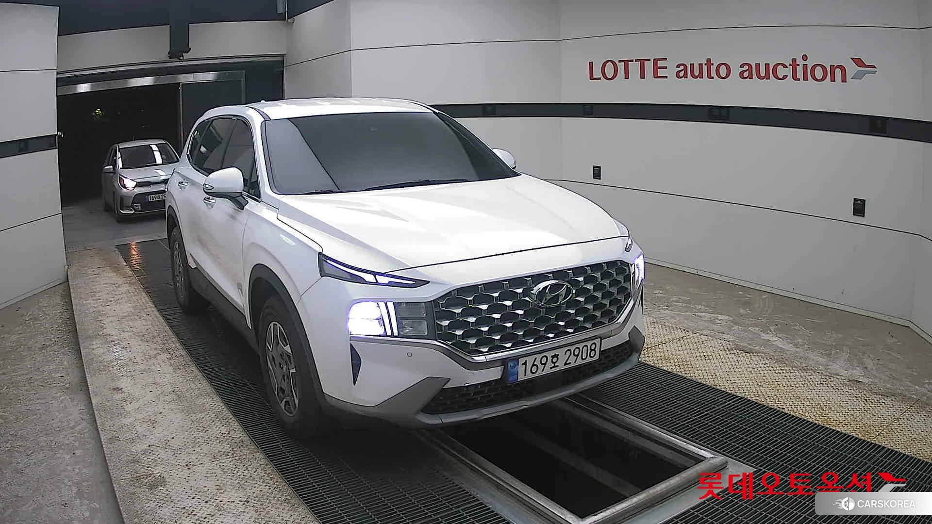Hyundai Santa Fe Hybrid 2022 Creamy White Pearl (optional) из Кореи, фото 6