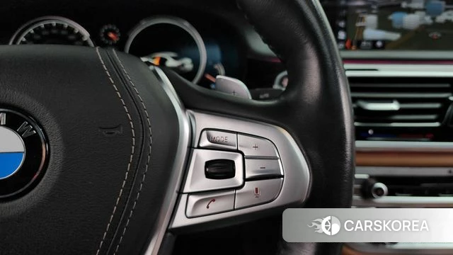 BMW 7 Series (G11) 2018 Черный из Кореи, фото 6
