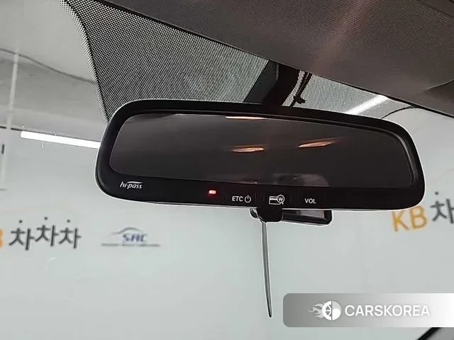 Hyundai The New Grand Starex 2019 Белый из Кореи, фото 6