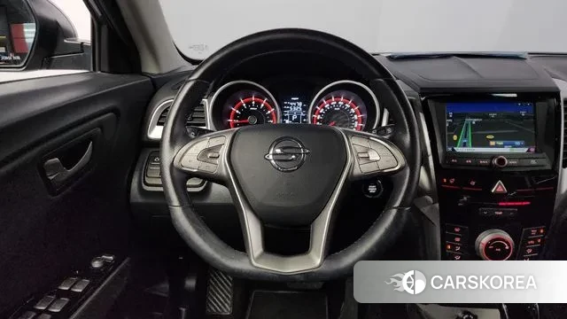 Ssangyong Tivoli Armor 2019 Серебристо-серый из Кореи, фото 6