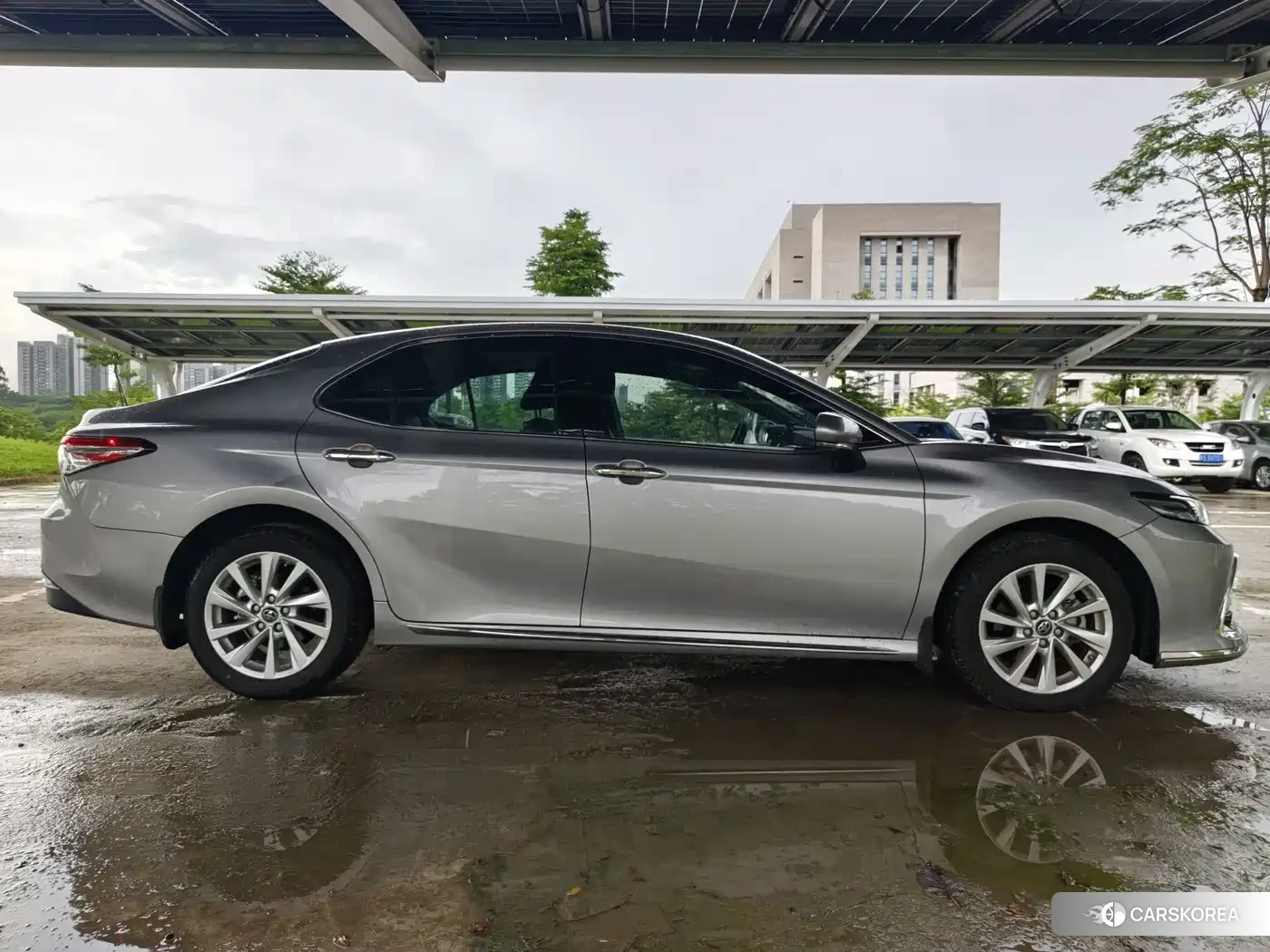 Toyota Camry 2024 Silver/gray из Китая, фото 6