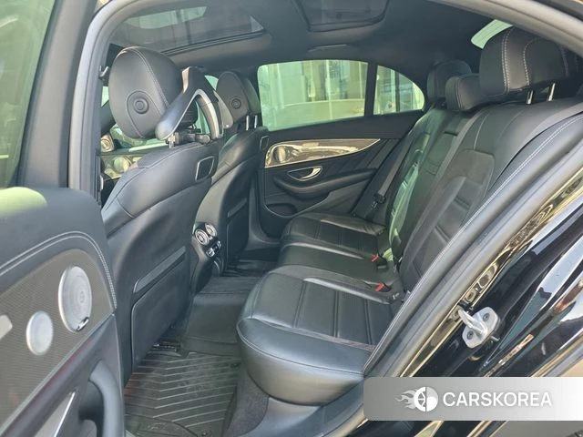 Mercedes-Benz E-Class W213 2019 Черный из Кореи, фото 6