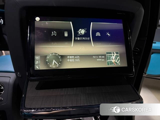 Rolls-Royce Ghost 2nd Generation 2022 Светло-серебряный цвет из Кореи, фото 6