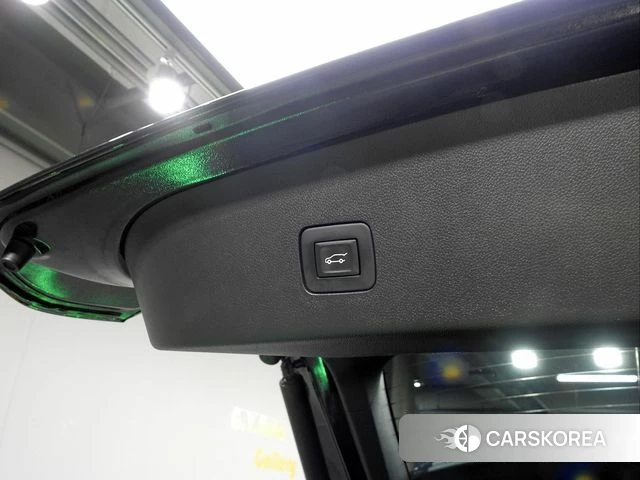 Chevrolet (GM Daewoo) Trax Crossover 2023 Черный из Кореи, фото 6