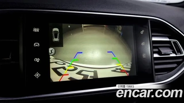 Peugeot 308 second generation 2018 Белый из Кореи, фото 6