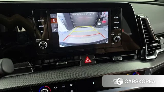 Kia Sportage 5th Generation 2022 Белый из Кореи, фото 6