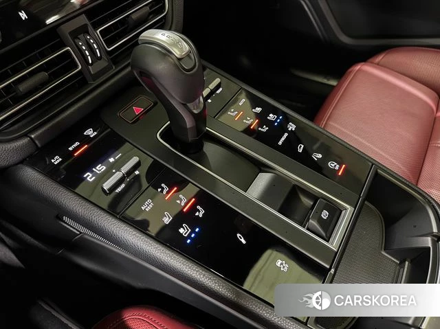 Porsche Macan 2023 Красный из Кореи, фото 6