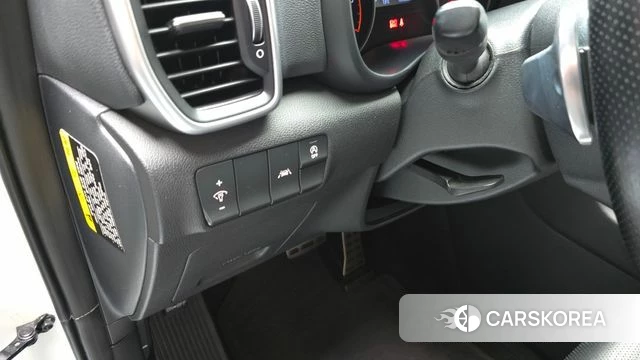 Kia Sportage The Bold 2018 Белый из Кореи, фото 6