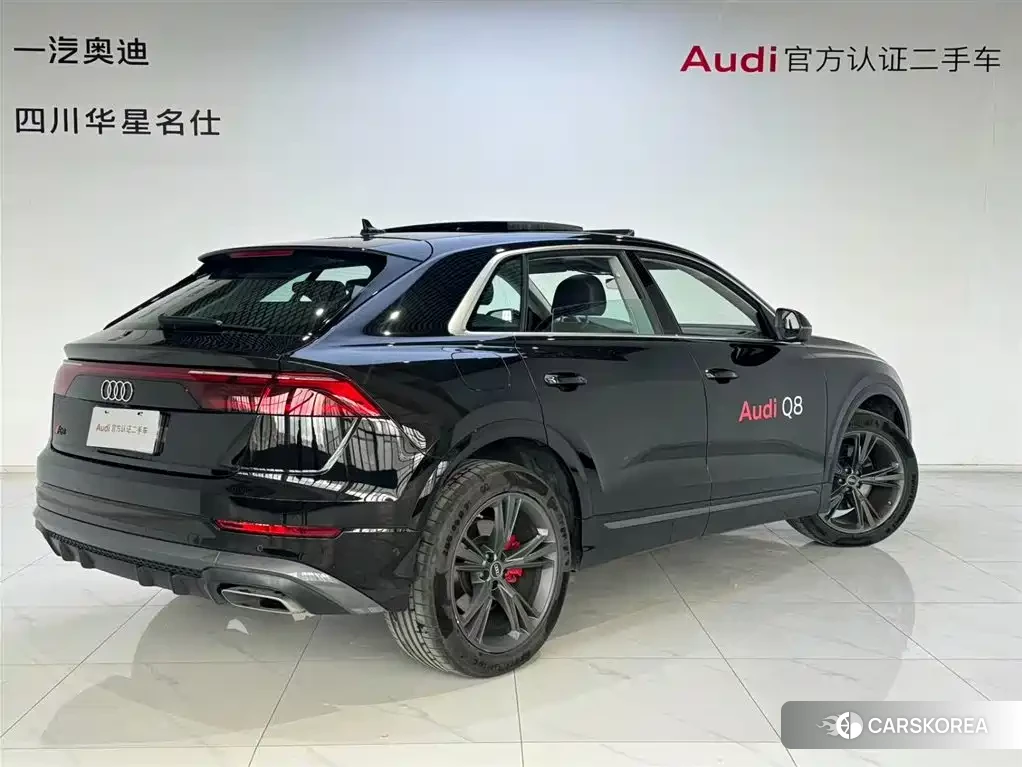 Audi Q8 2025 Черный из Китая, фото 6