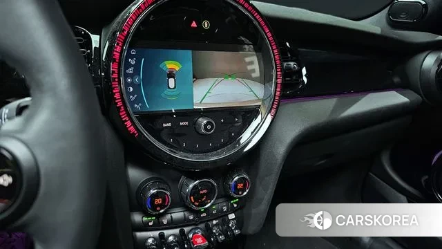 Mini Cooper 2023 Серебристо-серый из Кореи, фото 6