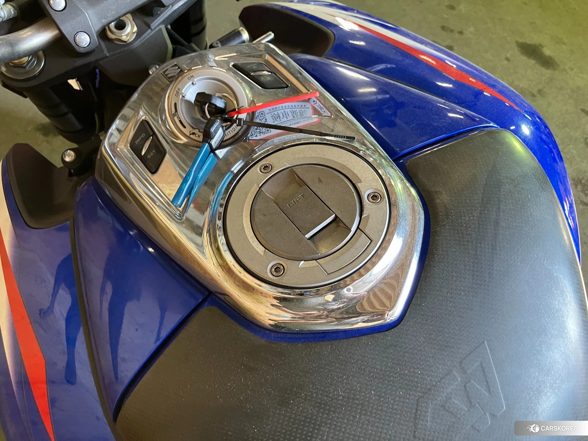 Suzuki GSX 1300 BK (B-KING) id 3947798 из Японии 6