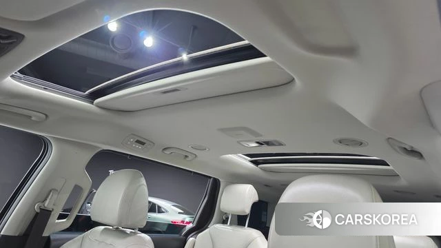 Kia Carnival 4th generation 2022 Черный из Кореи, фото 6