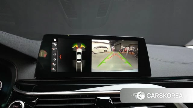 BMW 5 Series (G30) 2018 Серебристо-серый из Кореи, фото 6